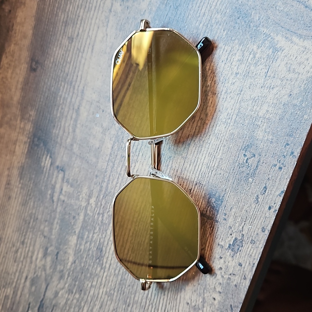 Quay sunglasses